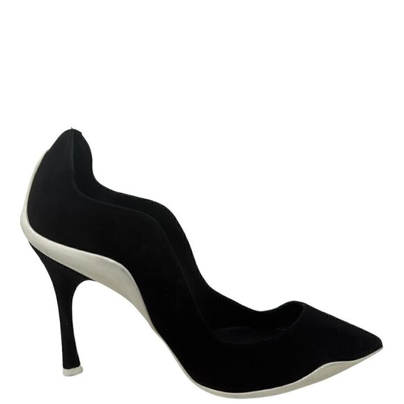 Rare Rene Caovilla Tessa Black Suede Scalloped Edges Pointed Toe Heels Pumps 9 - Picture 2 of 13